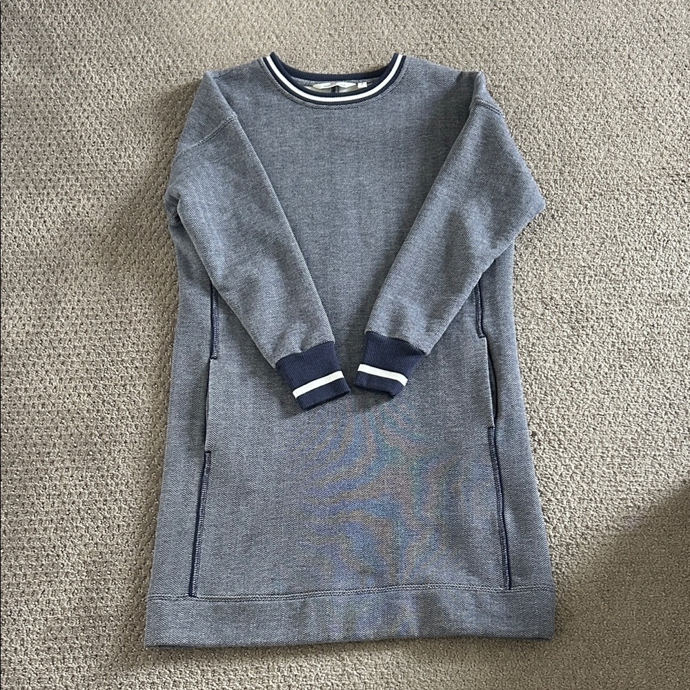 Vineyard Vines  Heather Gray Crewneck Sweater